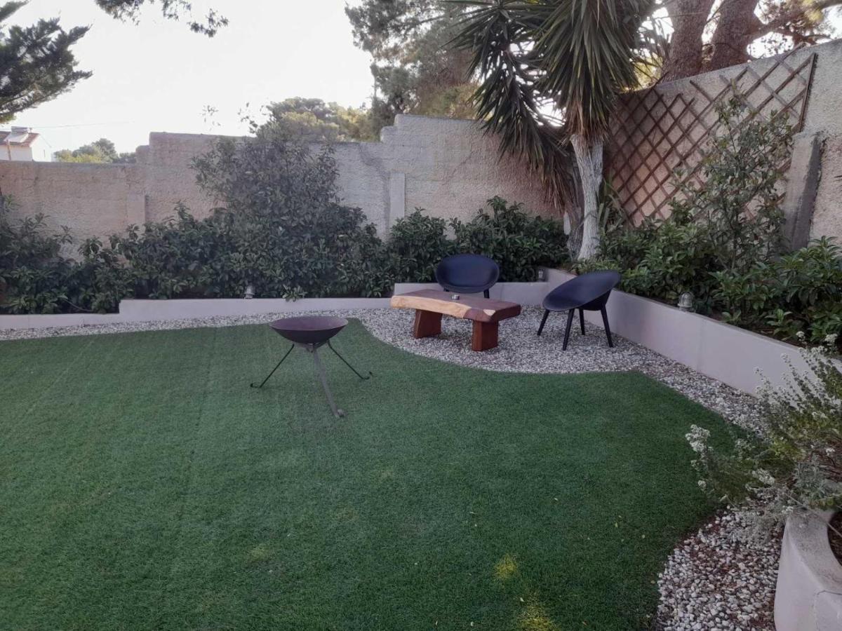 Suite With Garden Agia Marina  Exterior foto