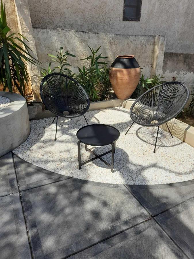 Suite With Garden Agia Marina  Exterior foto