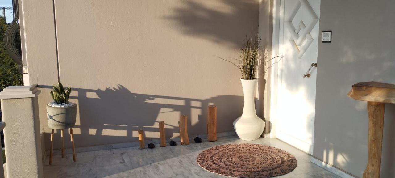 Suite With Garden Agia Marina  Exterior foto