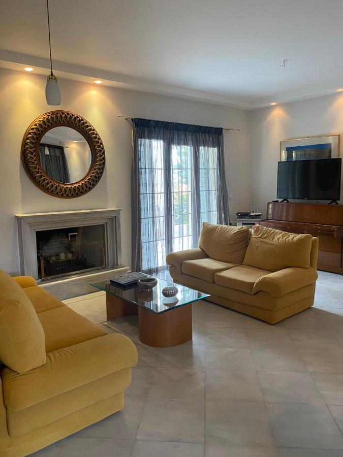 Suite With Garden Agia Marina  Exterior foto